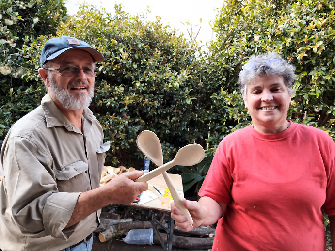 spoon carving